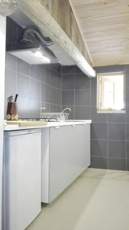 House with 2 Bedrooms in Cabril , with Wifi
