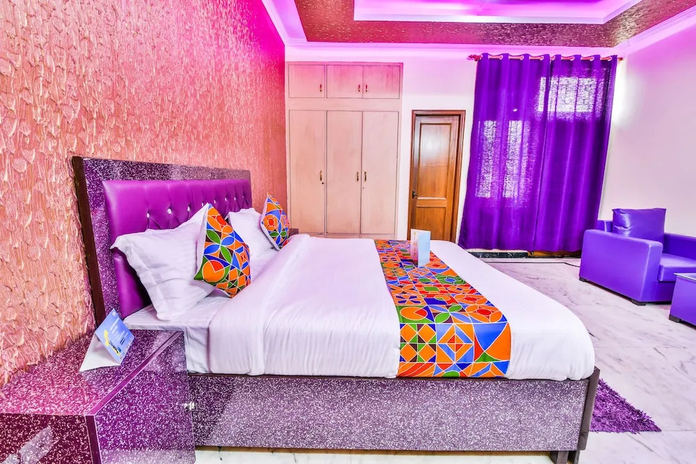 FabExpress Prakash Apartment
