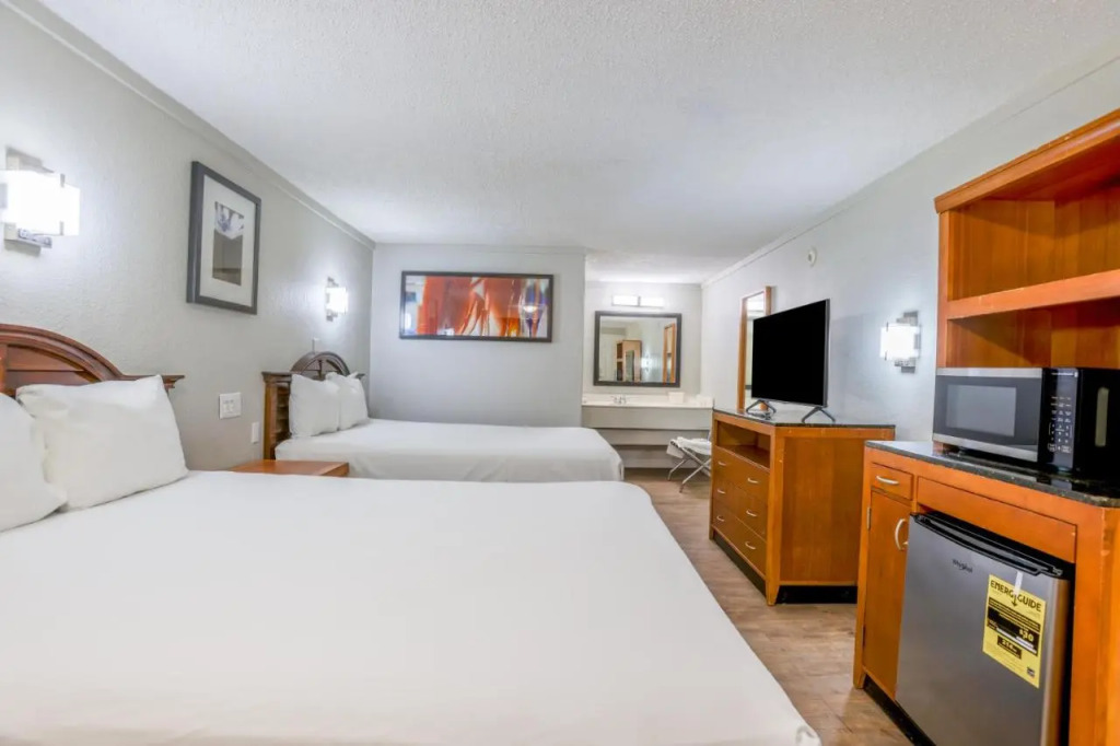 Cozy Garden Inn By OYO Hwy 40 Richmond