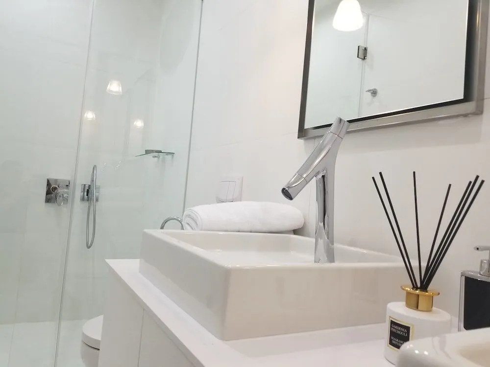 Luxury Residence Suites Design Style