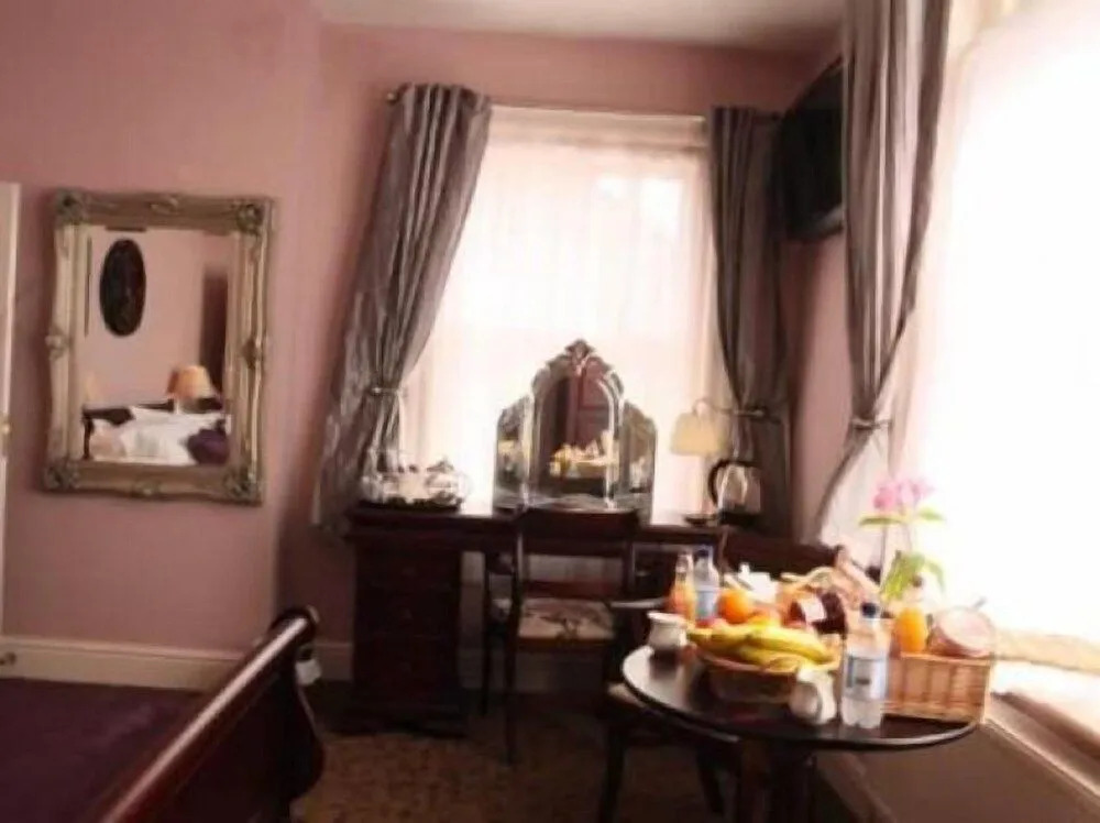 Rooms At The Rosebery