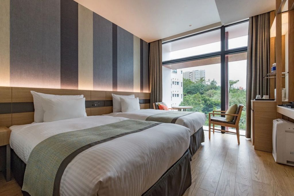 JR Kyushu Hotel Blossom Naha