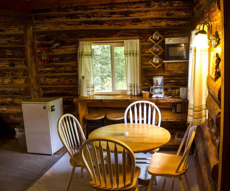 Midnight Sun Log Cabins