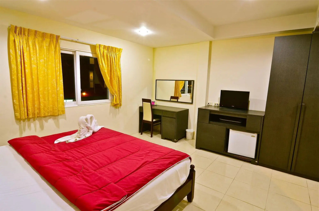 Square One Hotel Patong