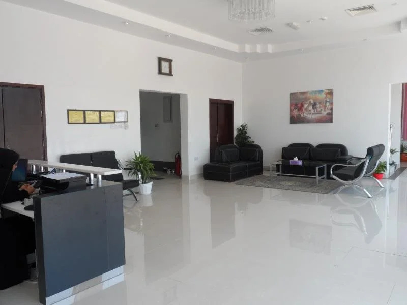 Al Mandoos Hotel