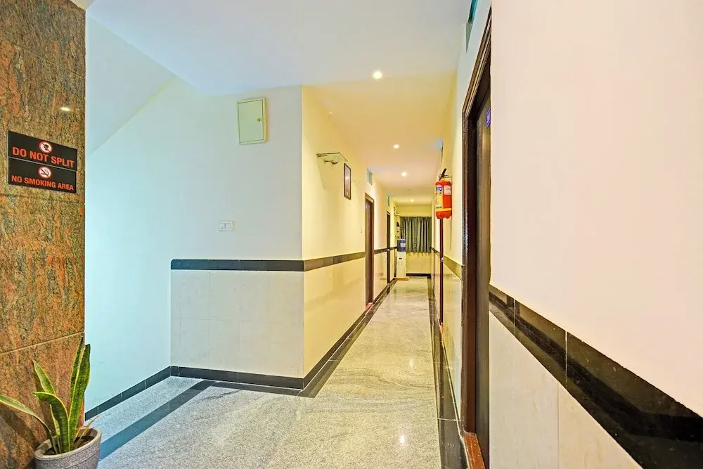 Fabhotel Aig Broholic