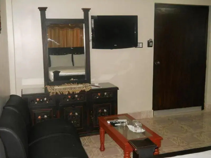 Sunrise Guest House Multan
