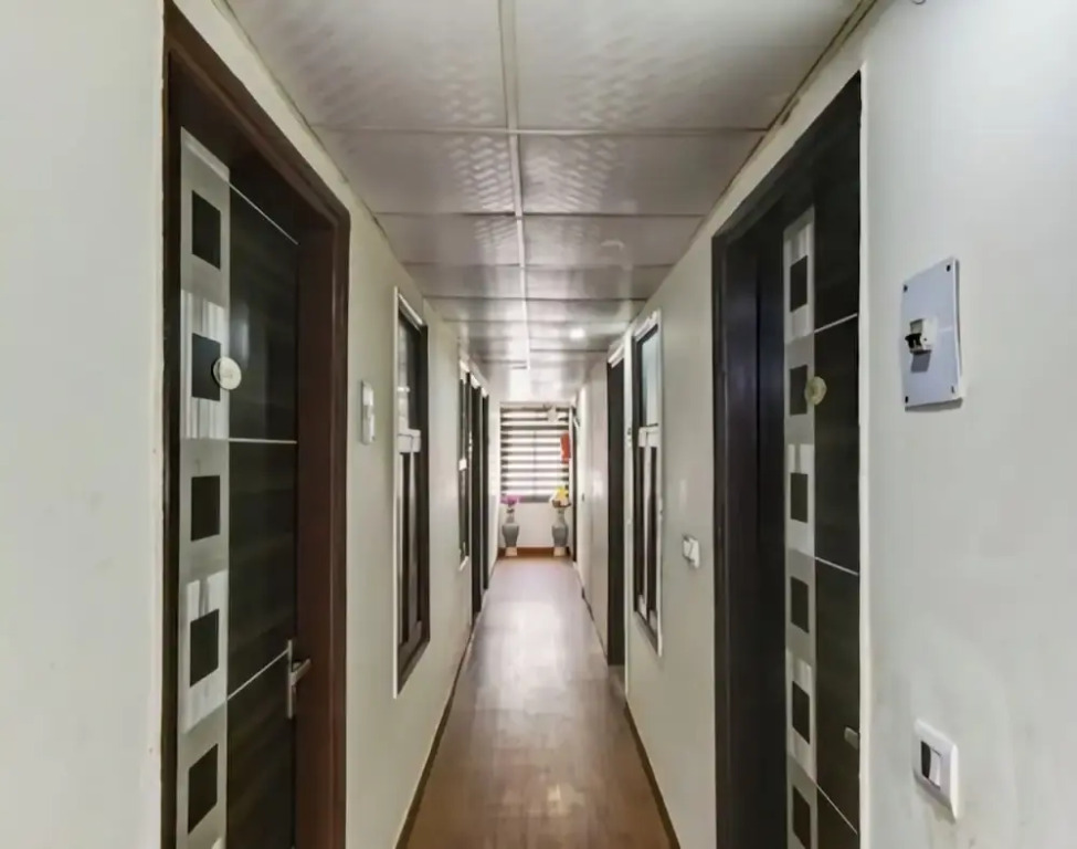 Hotel Mona Regency