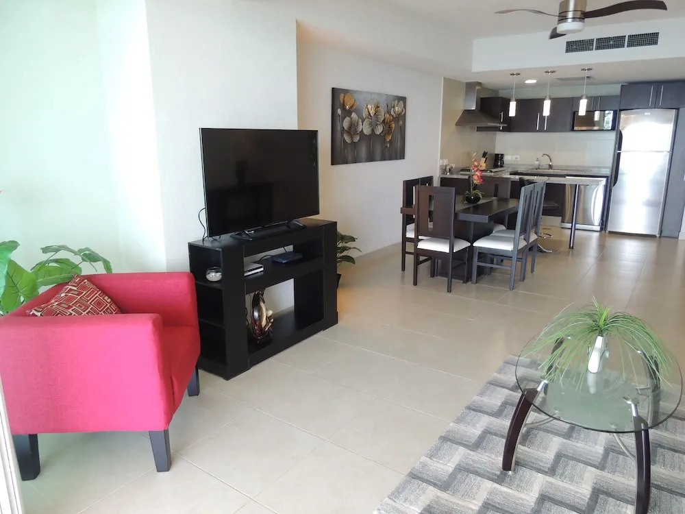 Newly Listed Ocean View 1 Bedroom
