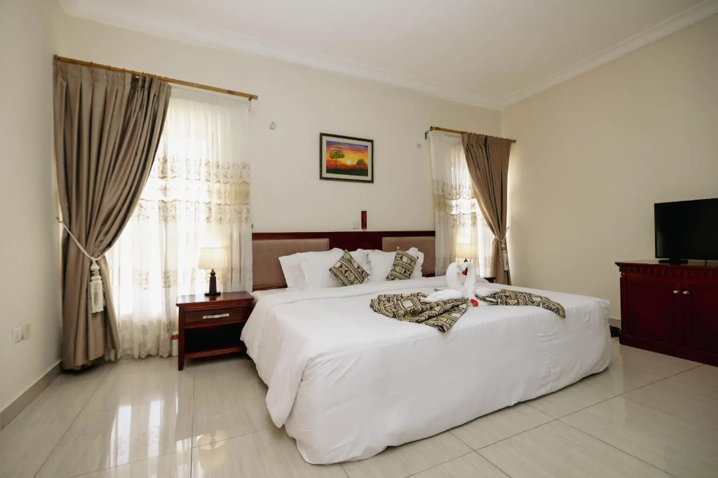 Sunlodge Hotel