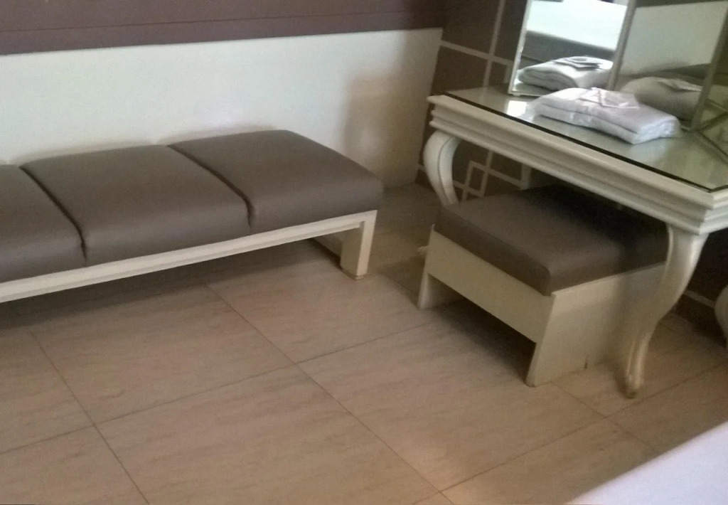 Goldstar Garden Inn