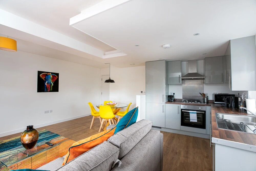 Kew Bridge Apartments
