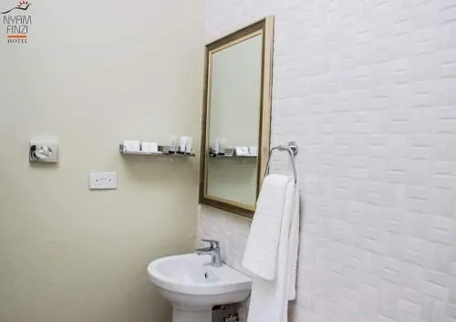 Nyamfinzi Hotel