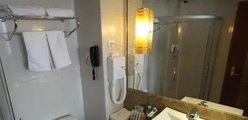 Yingkou Intercontinental Holiday Inn