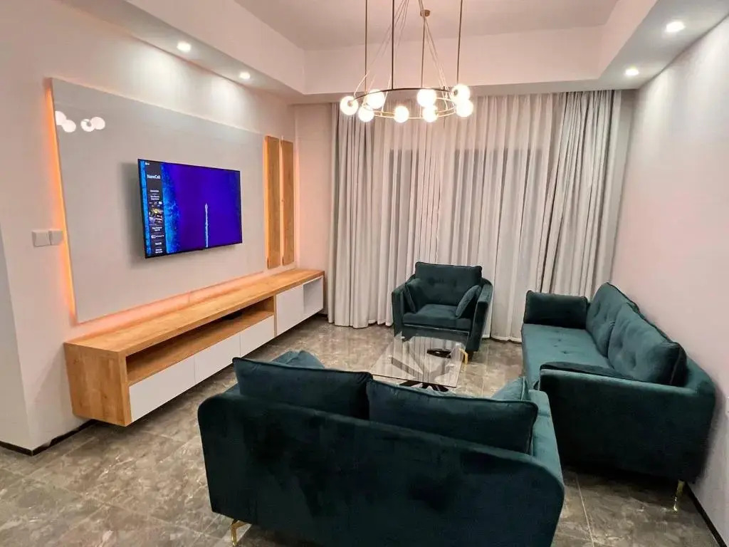 2 Bedroom furnished apartment unit