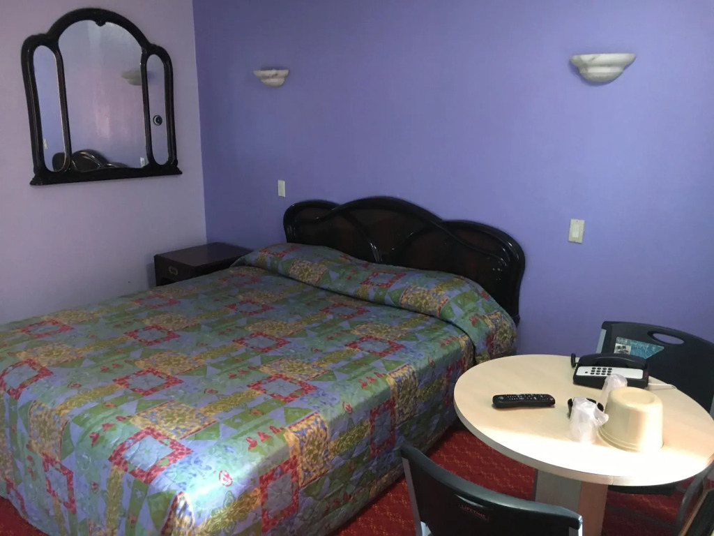 Budget Motel