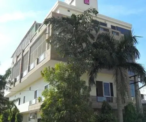 Raghav's Royal Residency