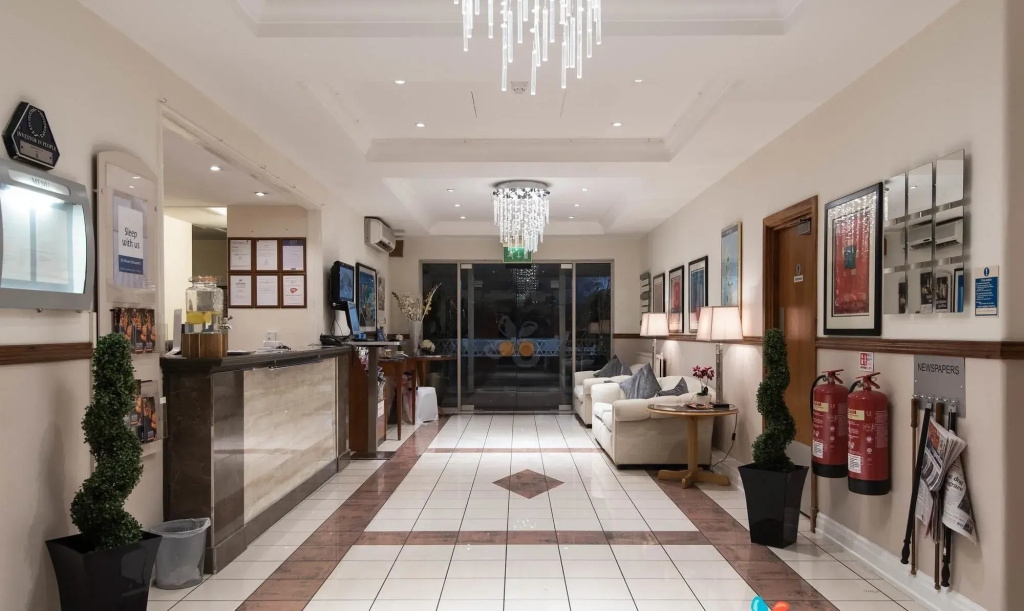 Best Western Homestead Court Hotel