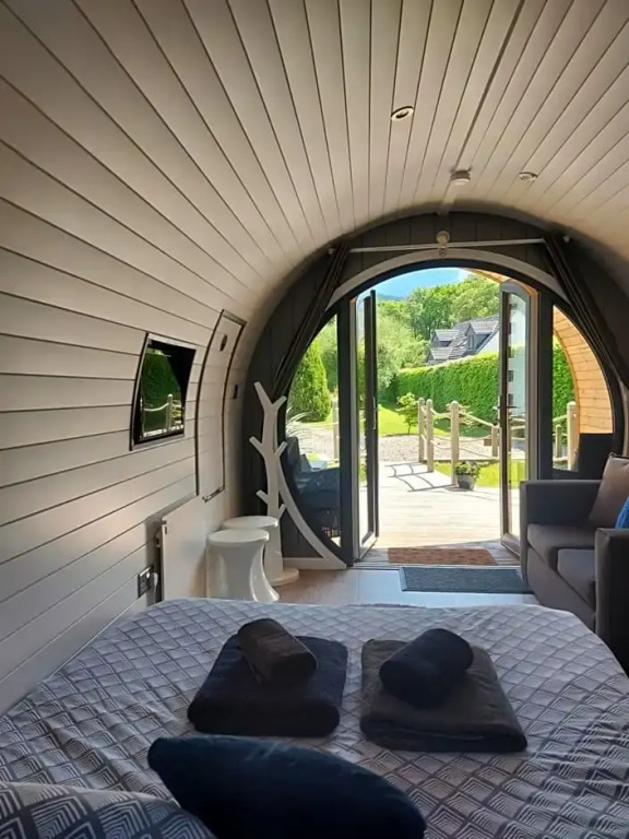 Seren Garden Pod