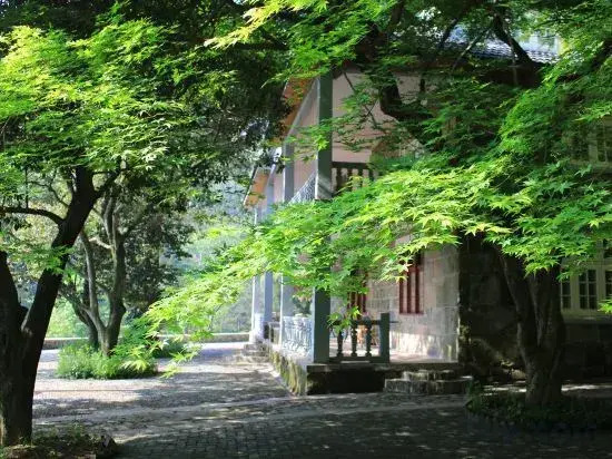 Yiyuan Hotel