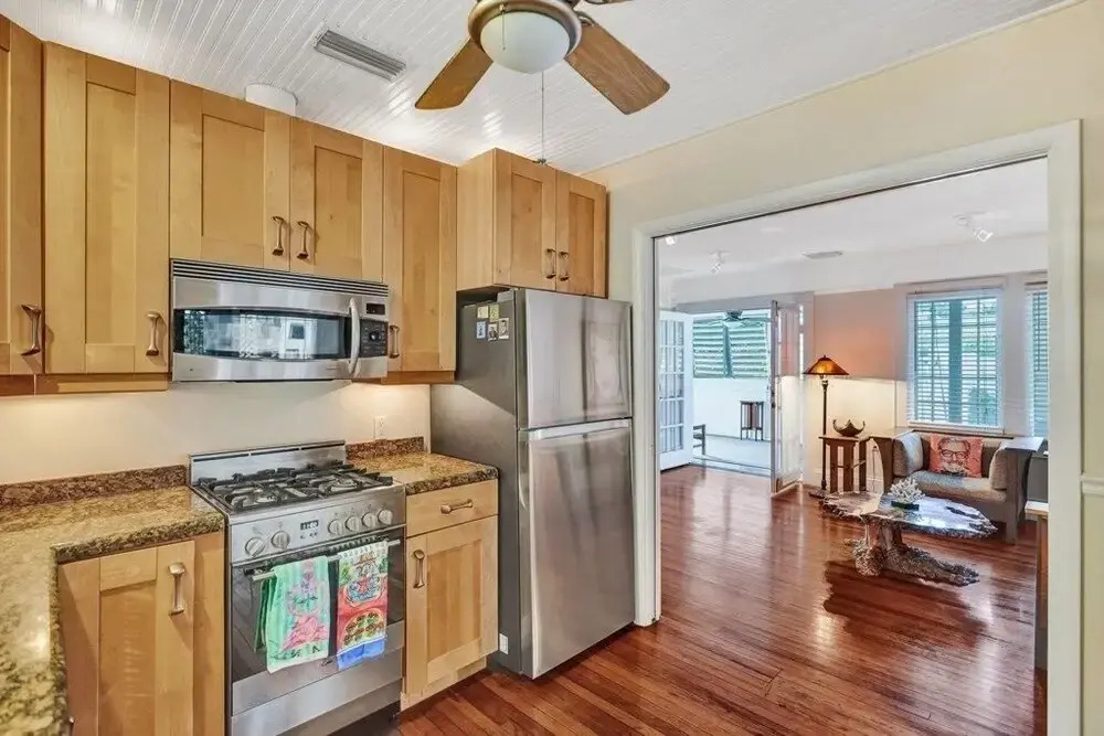 Walk To Las Olas Blvd-heated Private Pool/hot Tub 2 Bedroom Home by Redawning