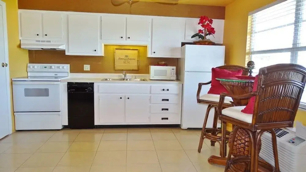 Marco Inn Villas D9 #65076 1 Bedroom 1 Bathroom Condo