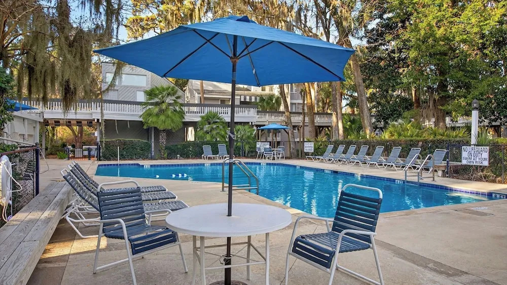 Treetops 4904 by Avantstay Hilton Head Condo + Balcony + Shared Pool + Tennis Court + Near Beach and Dining