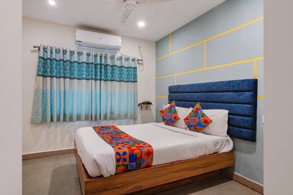 Fabhotel Jkc Grand
