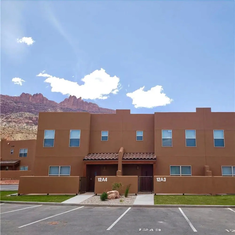 Slick Rock Reserve ~ 12a3 2 Bedrooms 2.5 Bathrooms Condo