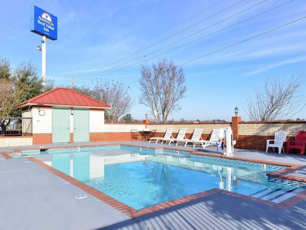 Quality Inn & Suites New Boston - Texarkana West