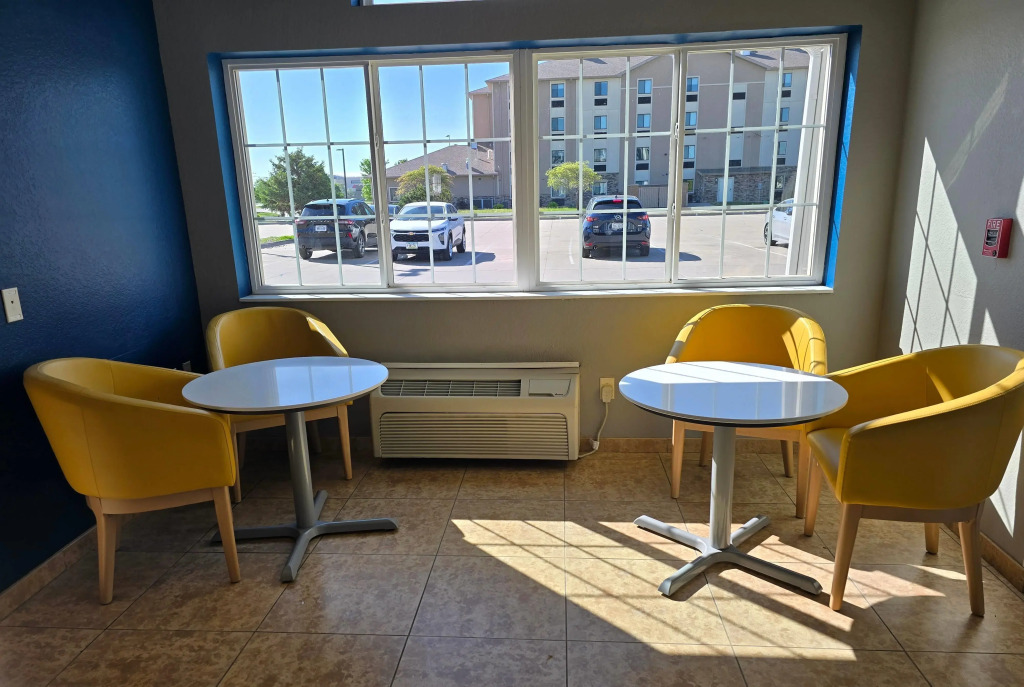 Microtel Inn & Suites by Wyndham Bluffs