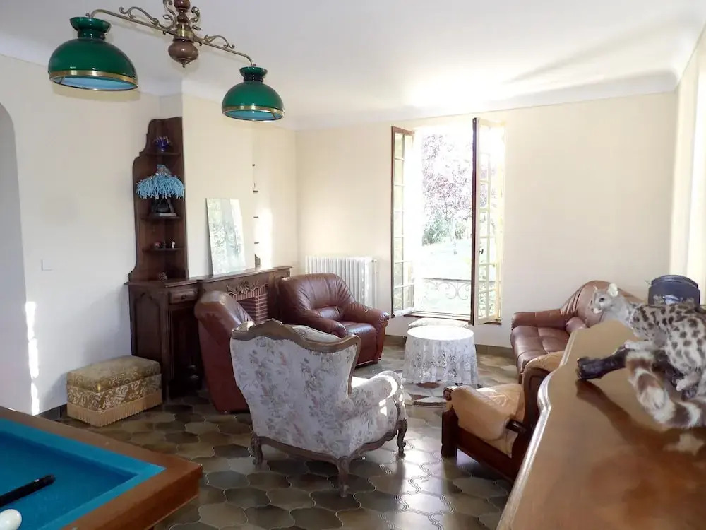 Villa With 7 Bedrooms in Hautefort, With Private Pool and Furnished Ga