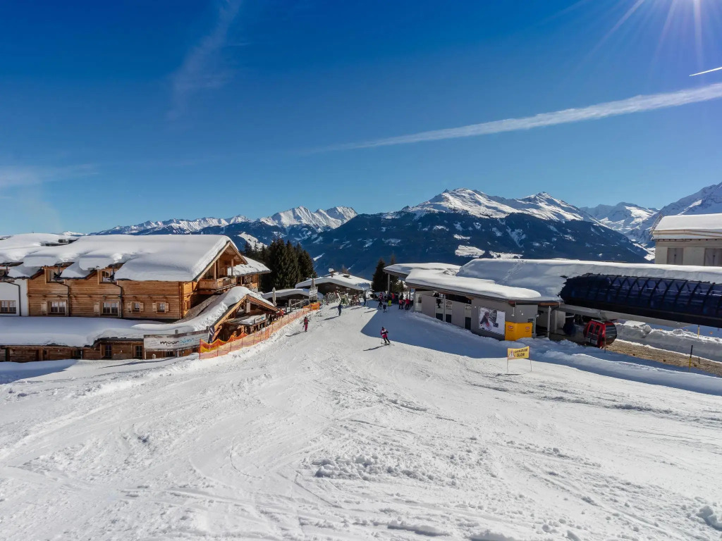 Chalet in Kirchberg near Ski Lift & Sauna