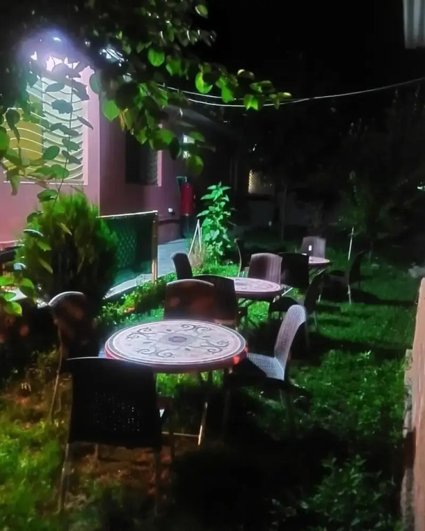 Ganish inn Hunza