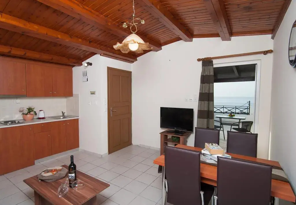 Castello Apartments