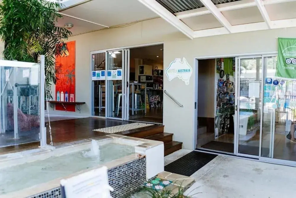 Noosa Flashpackers
