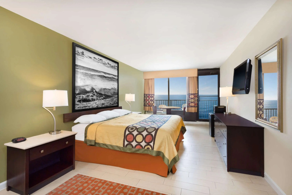 Aqua Vista Resort Hotel