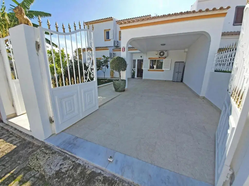 Villa Chiquito Albufeira - Private Pool&Parking - BBQ&AC&WI-FI