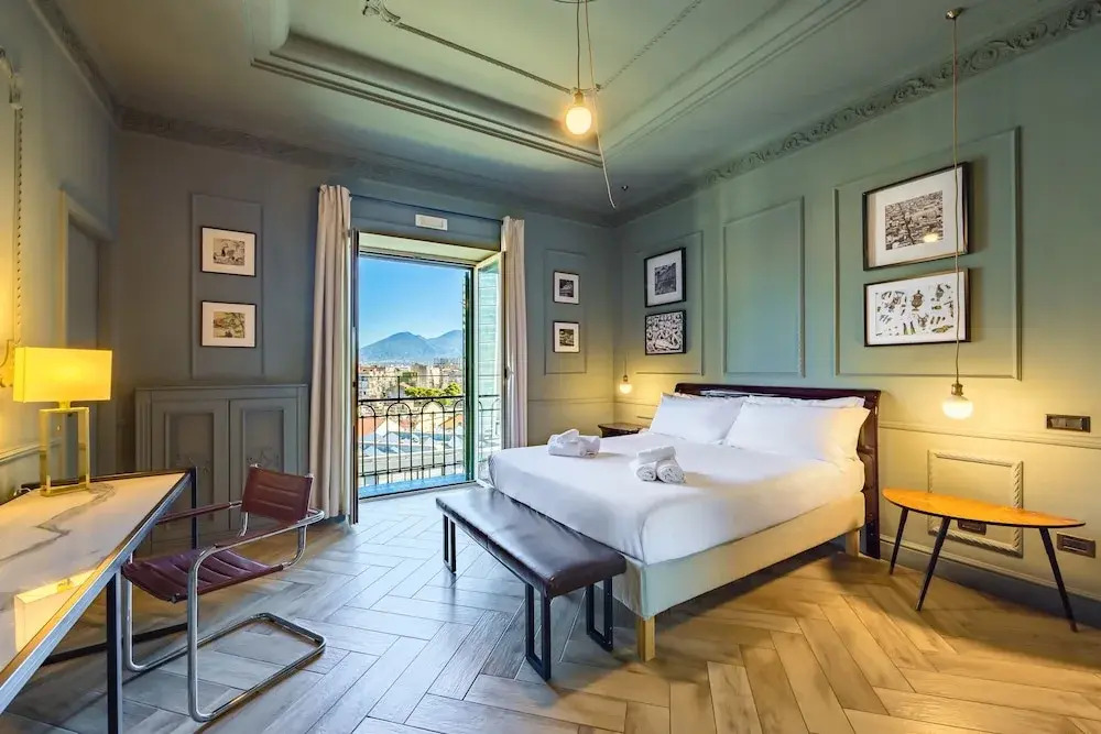 Elite Art Palace by Napoliapartments