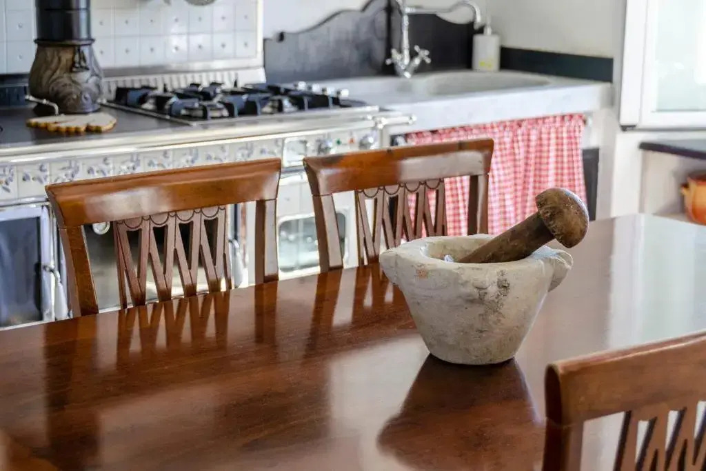 ALTIDO Lovely Apt for 4, with SeaView Moments from Beach