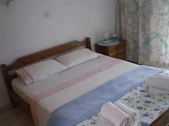 Pella Hotel - new