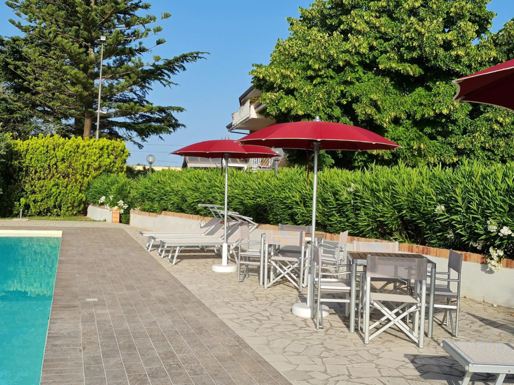 Le Bisceglie