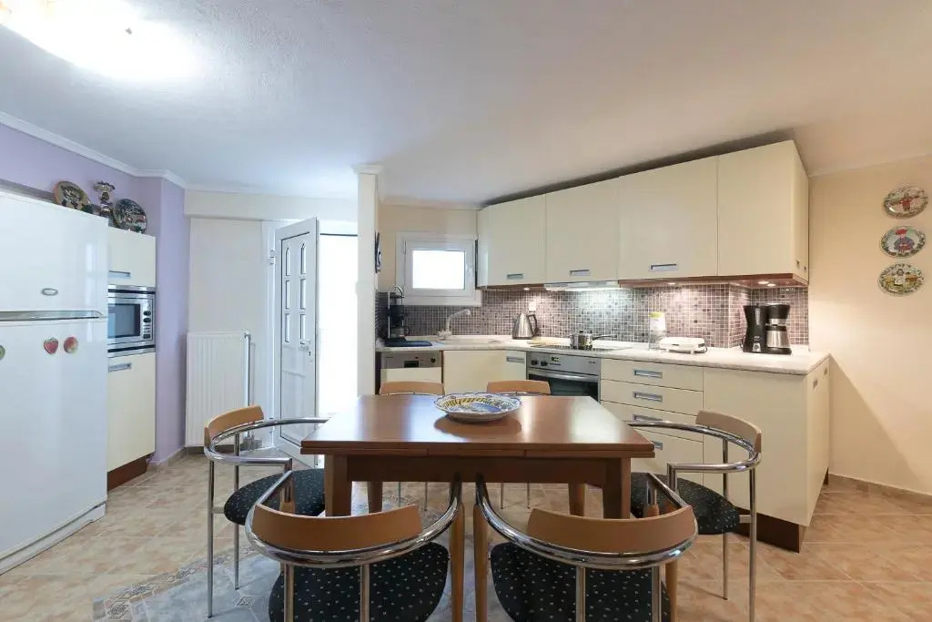 Sani Beach Gallery Villa, your next family vacation