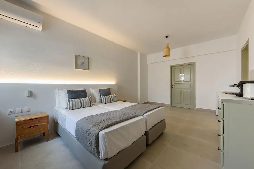 Phaedrus Living: Paros Cycladic Residences 12