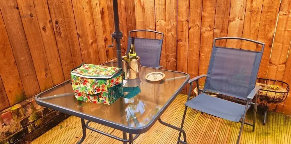 The Burford Hideaway