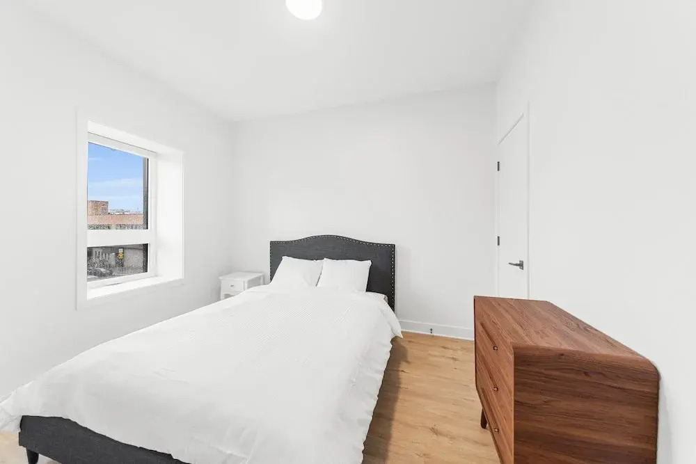 Stonewall Suites