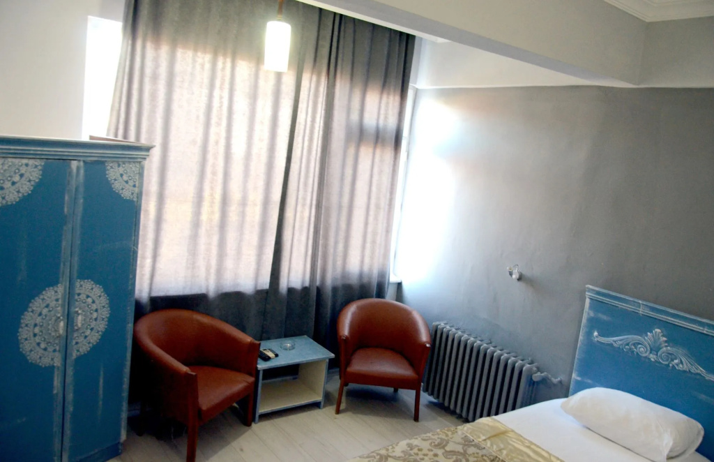 Blue Dolphin Hotel