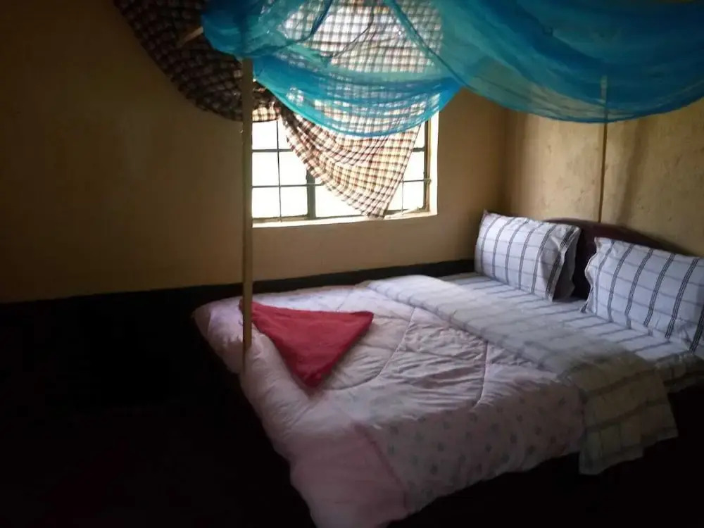 Leruk Guest House