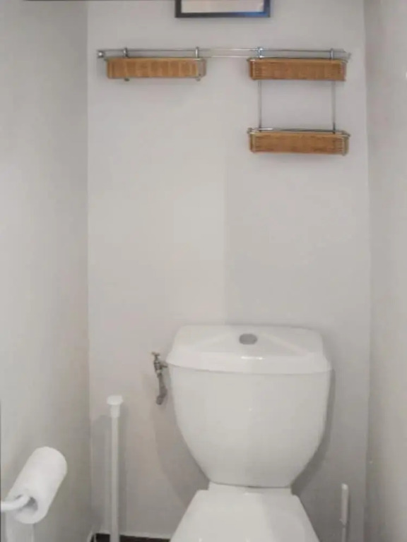House With 2 Bedrooms in Bagnols-en-forêt, With Wonderful Mountain Vie