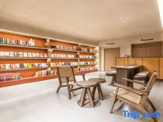 Atour Hotel Lhasa the Potala Palace Plaza Beijing Middle Road